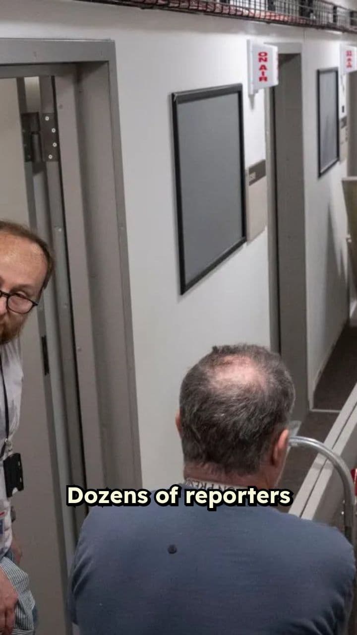 Reporters Vacate Pentagon Over New Restrictions