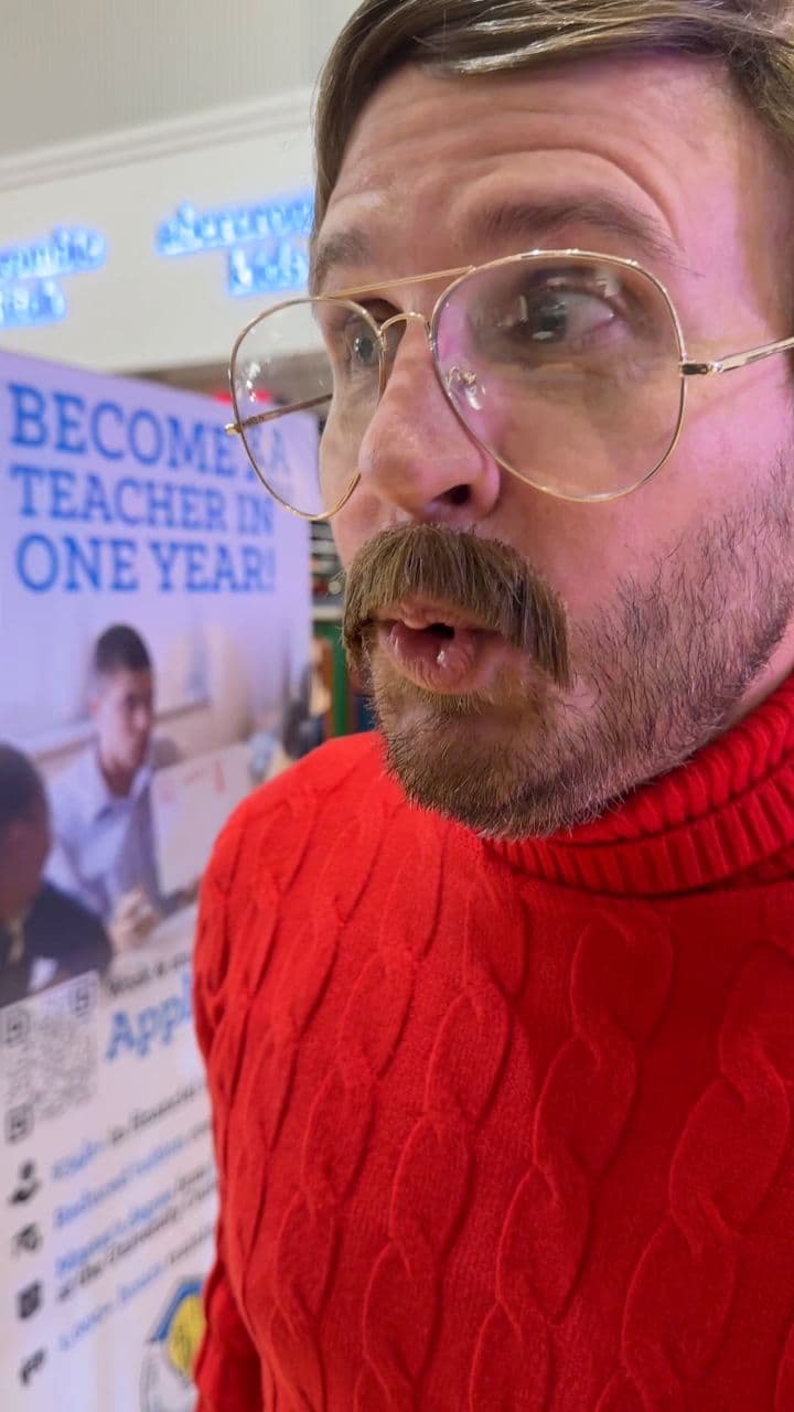 A Cynical Mall Christmas Tour